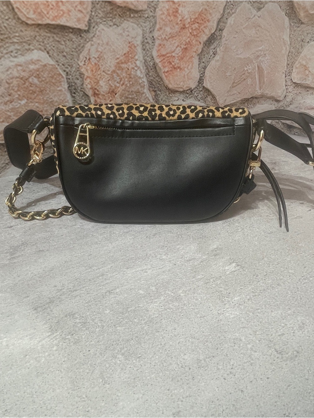 Michael Kors Slater Sling Pack Leopard Print Bag & Wallet Set Calf Hair - Picture 6 of 13